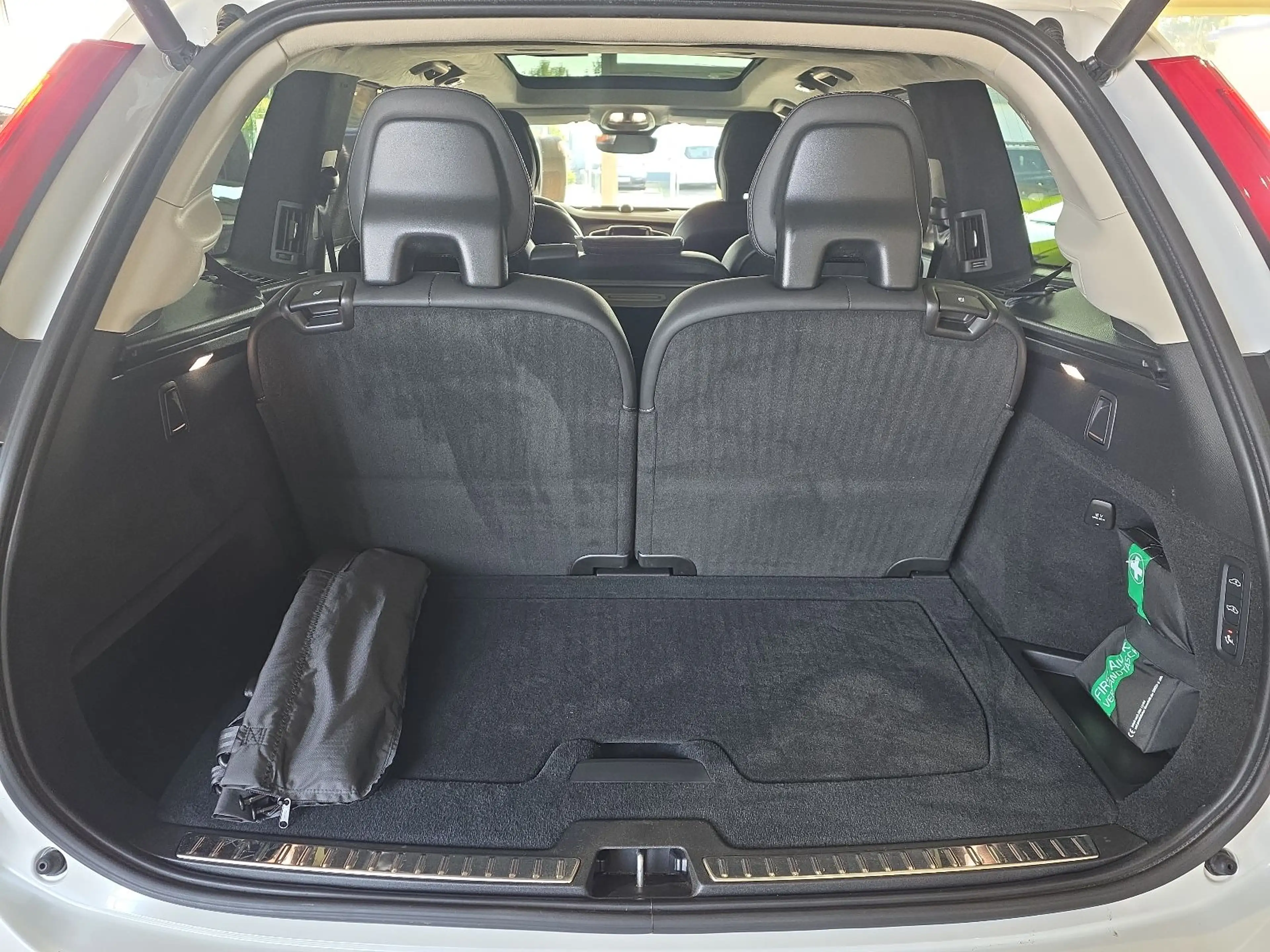 Volvo XC90 B5 Ultimate Bright AWD B&W Massage FourC — photo 15