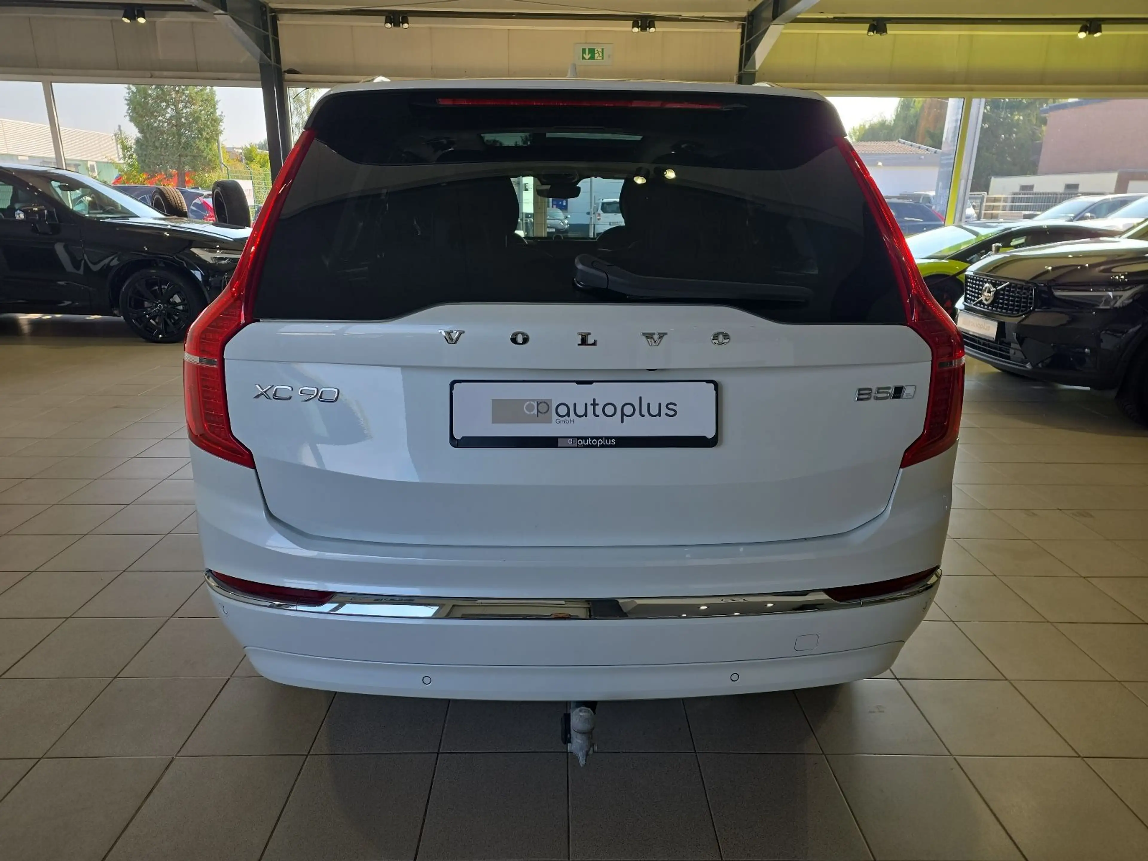 Volvo XC90 B5 Ultimate Bright AWD B&W Massage FourC — photo 8