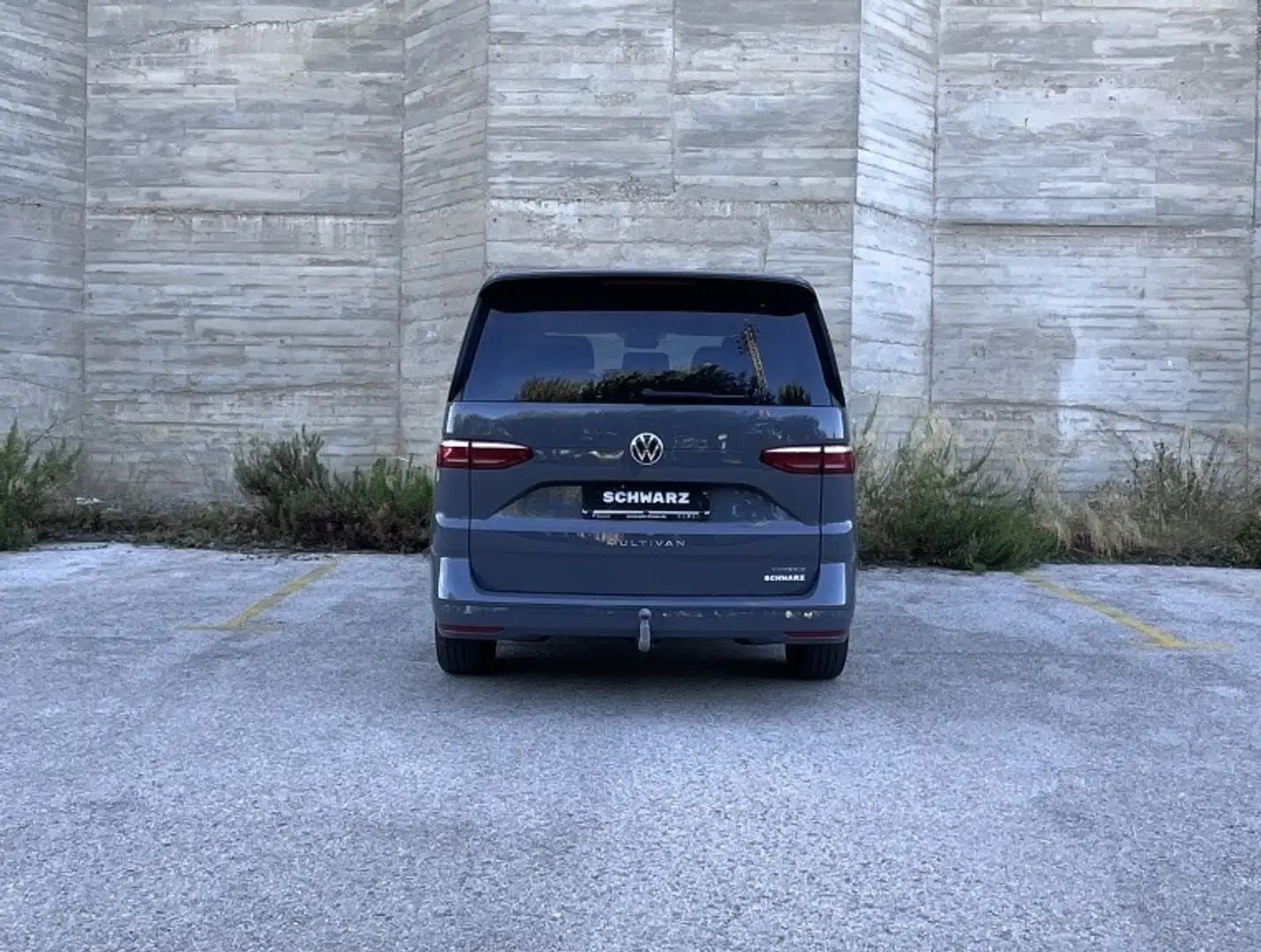 Volkswagen T7 Multivan 1.4 TSI PHEV Batalla Corta Life DSG 160kW Gris - 2