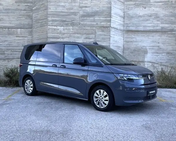 Volkswagen T7 Multivan 1.4 TSI PHEV Batalla Corta Life DSG 160kW