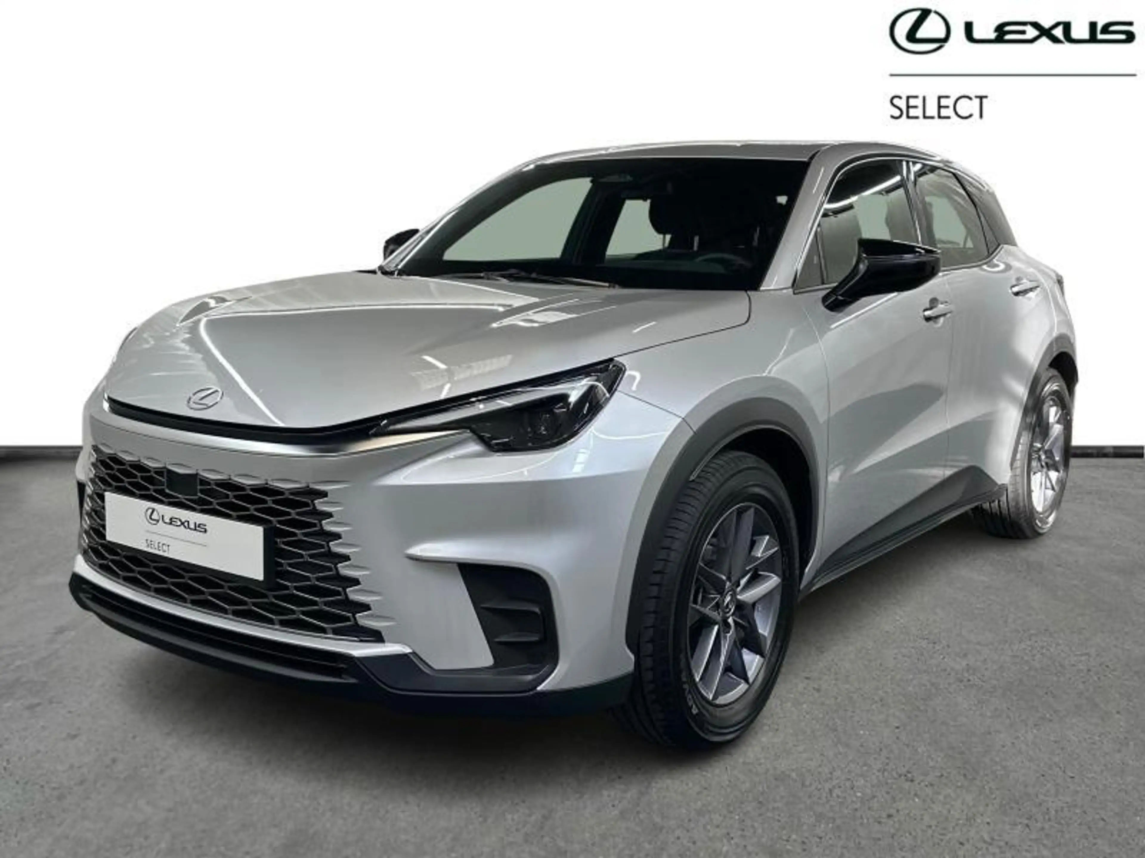 Lexus LBX 136hp HEV Base | carplay | camera