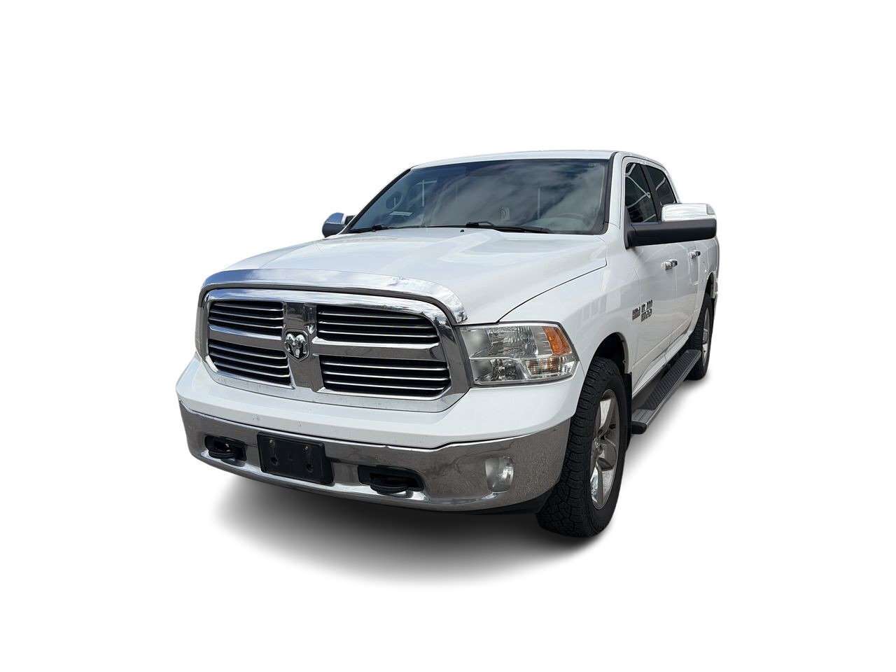 2017 RAM 1500 SLT (140.5 WB - 5.7 Box) RUNNING BOARDS | TONNEAU — снимка 1
