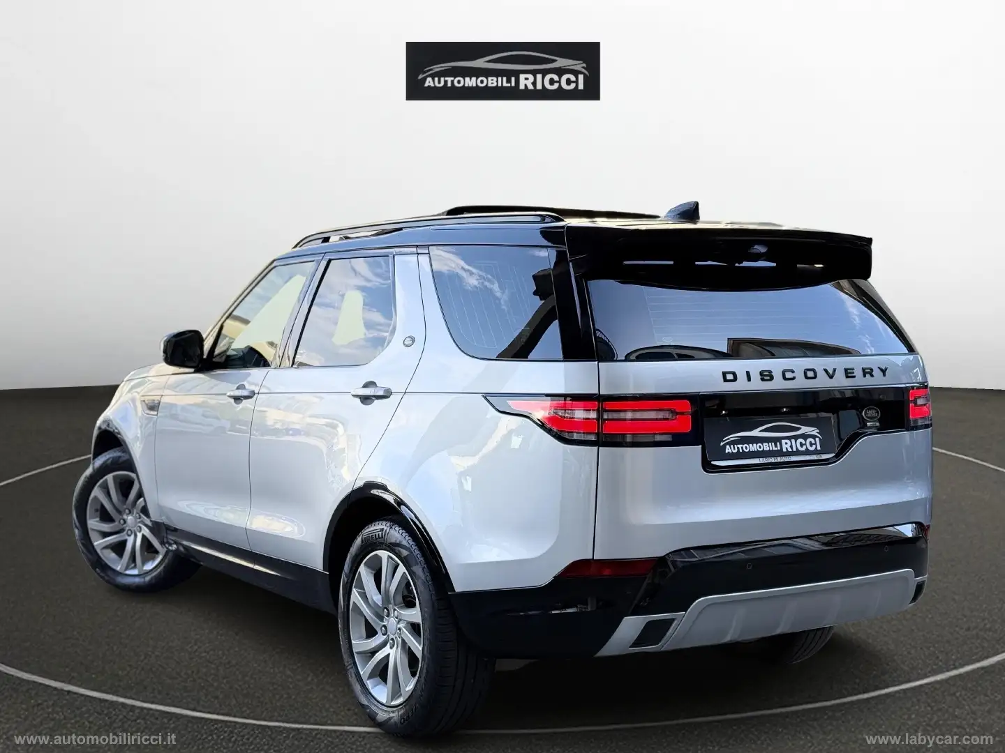 Land Rover Discovery 2.0 SD4 240 CV HSE 7 POSTI Gris - 2