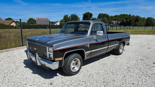 Chevrolet Silverado C10 Pickup