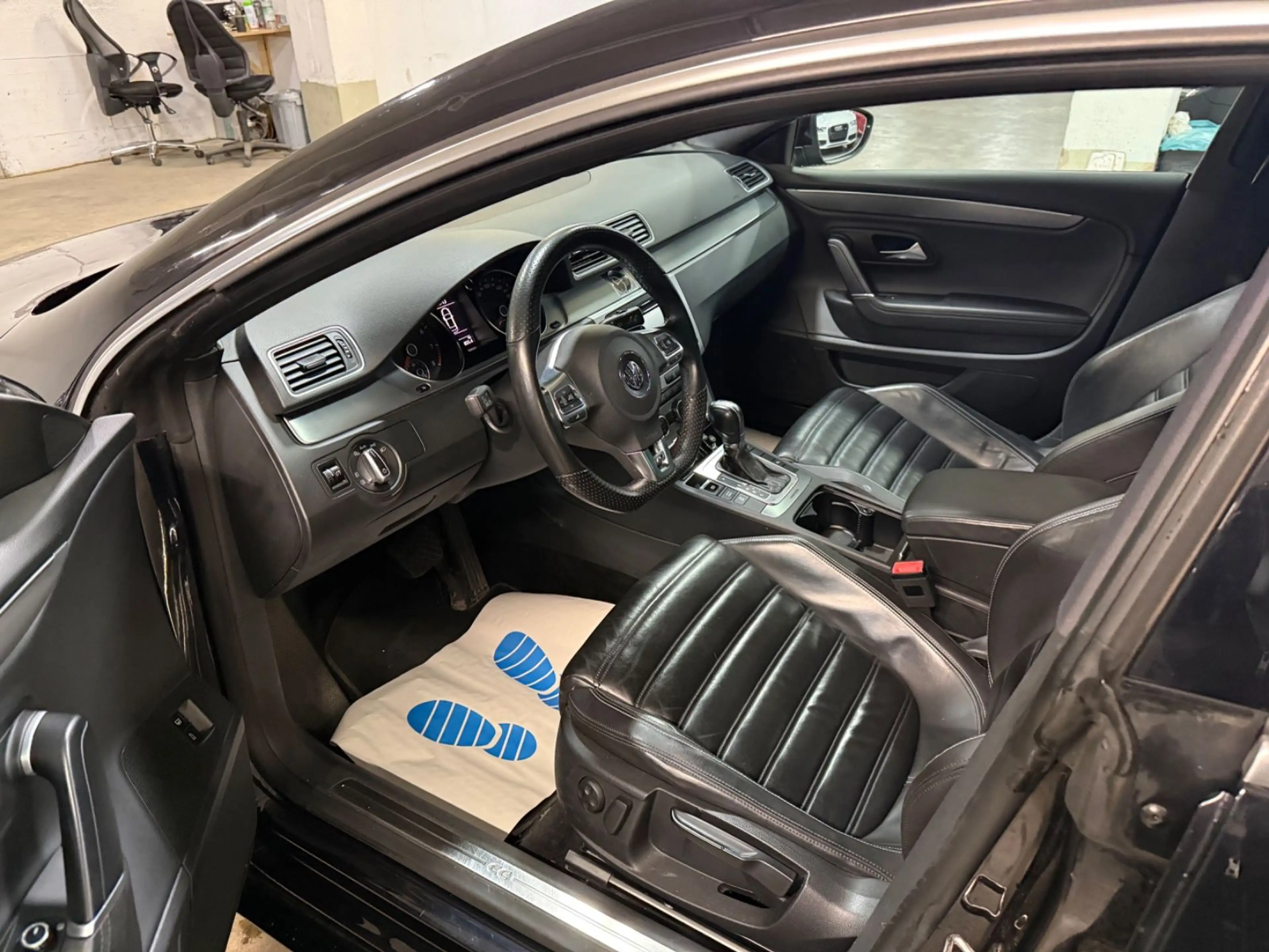Volkswagen CC R-Line 4Motion Leder~Sport~Klima~Automatik — photo 8