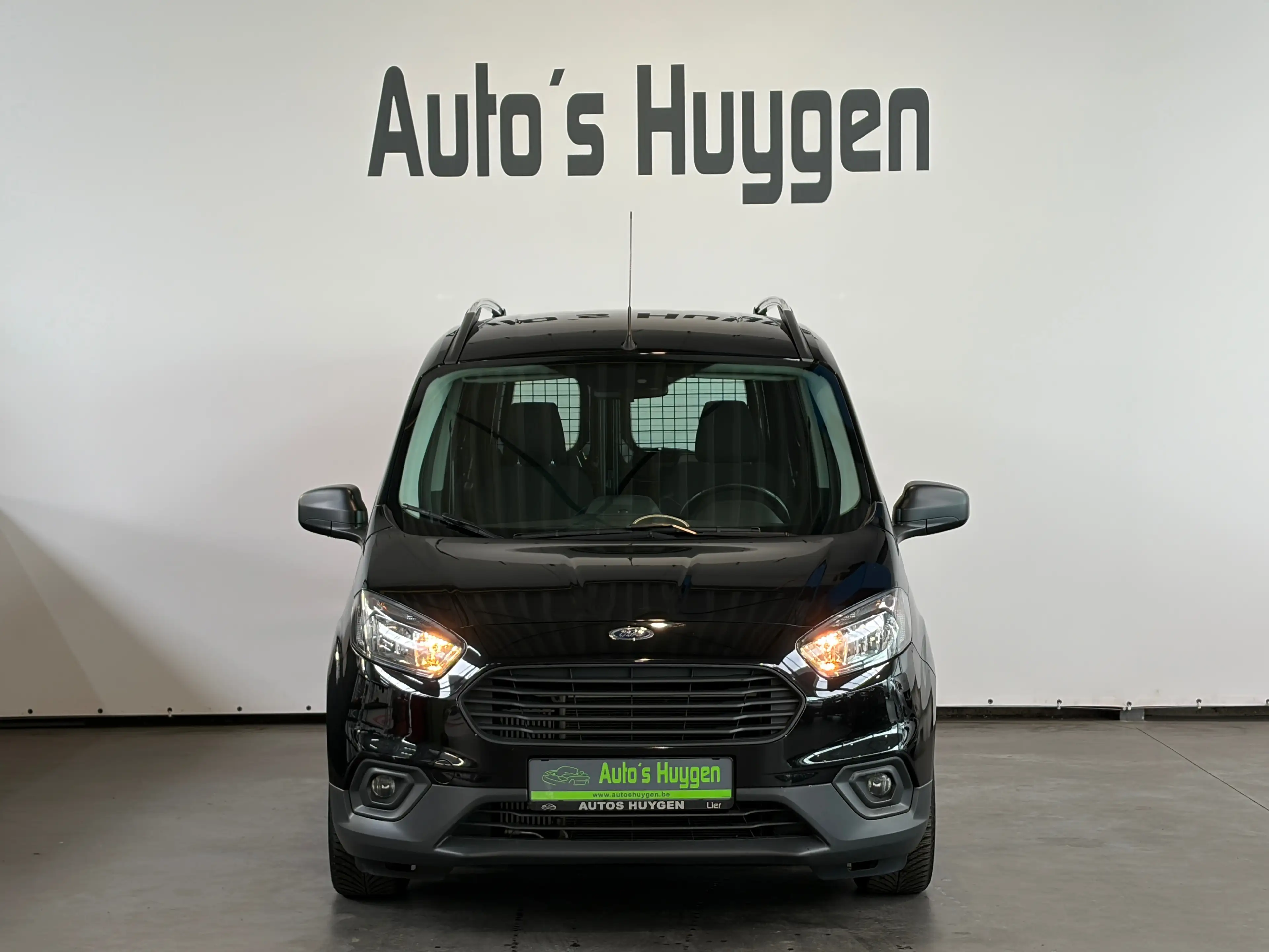 Ford Transit Courier 1.0 EcoBoost Trend S/S — photo 2
