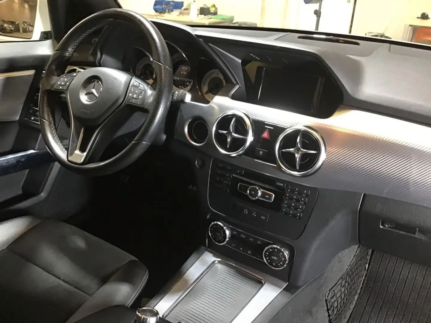 Mercedes-Benz GLK 200 Sport *AHK*Bi-Xenon*2.Hand*Unfallfrei* Weiß - 2