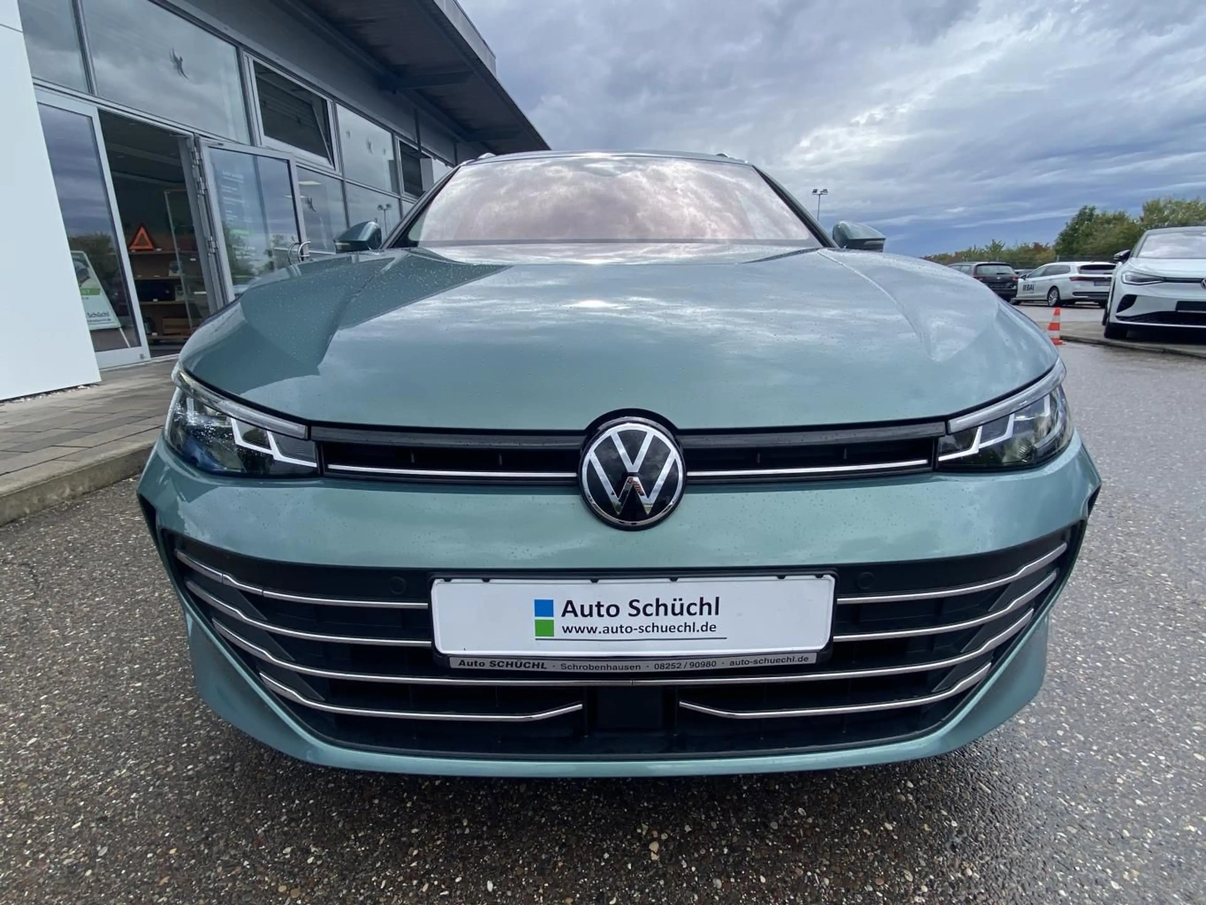 Volkswagen Passat Variant 1.5 eTSI DSG Business STANDHEIZUN — photo 7