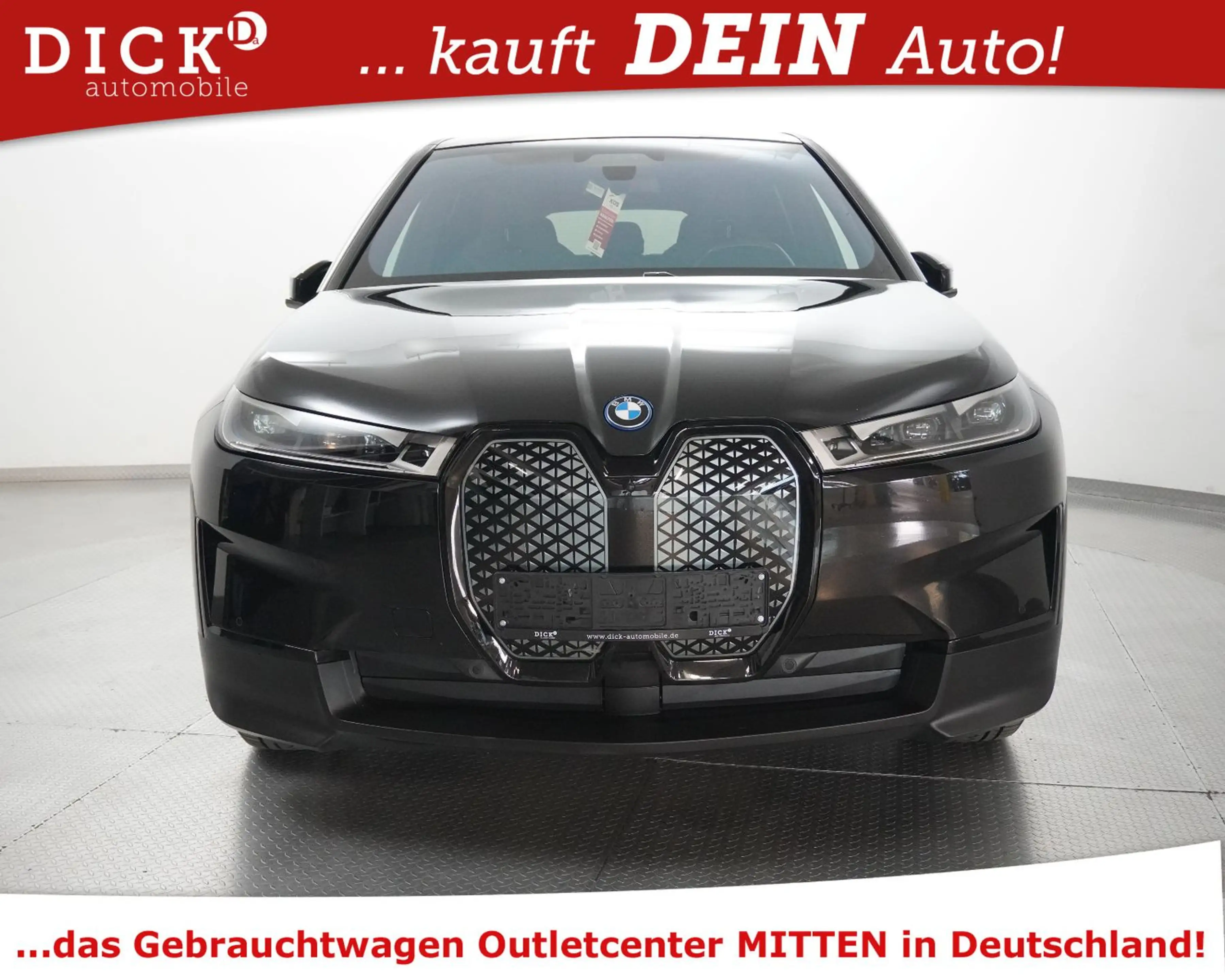 BMW iX 40 xDr Sport SHADOW+PANO+HEAD+360+H&K+AHK+M20 — photo 3