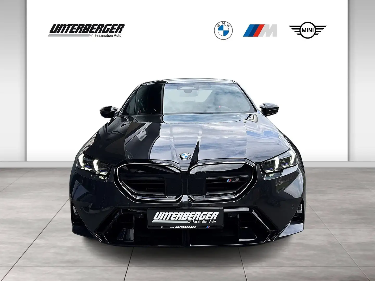 BMW M5 Limousine Driving/Parking Assistant Prof. | AHK | Grau - 2