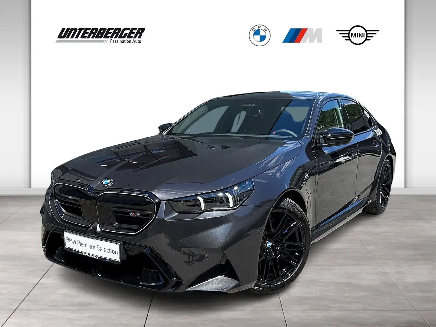 BMW M5 Limousine Driving/Parking Assistant Prof. | AHK | Grau - 1