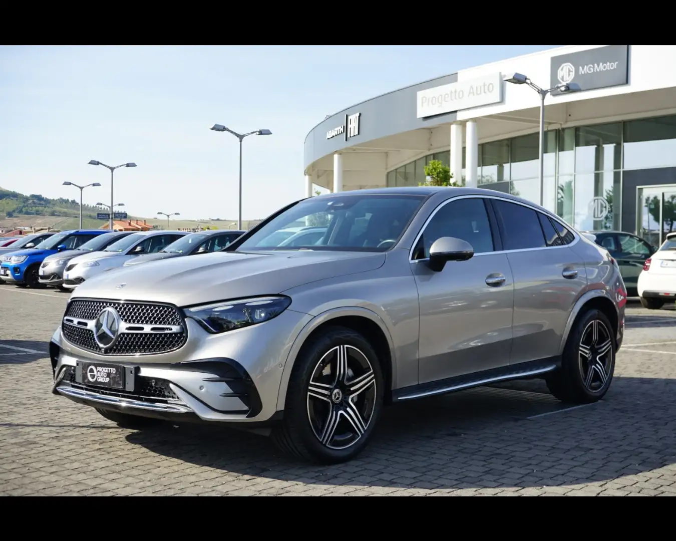 Mercedes-Benz GLC 220 d 4Matic Mild hybrid Coupé AMG Line Premium Grau - 1