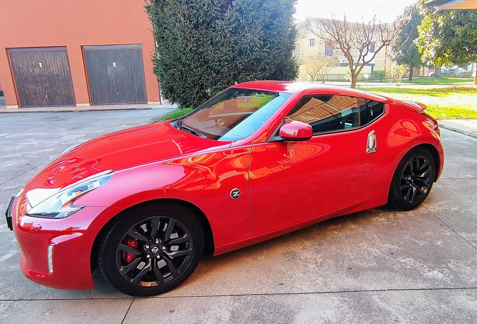 Nissan 370Z Coupe 3.7 V6 Lev1 my19 - 1