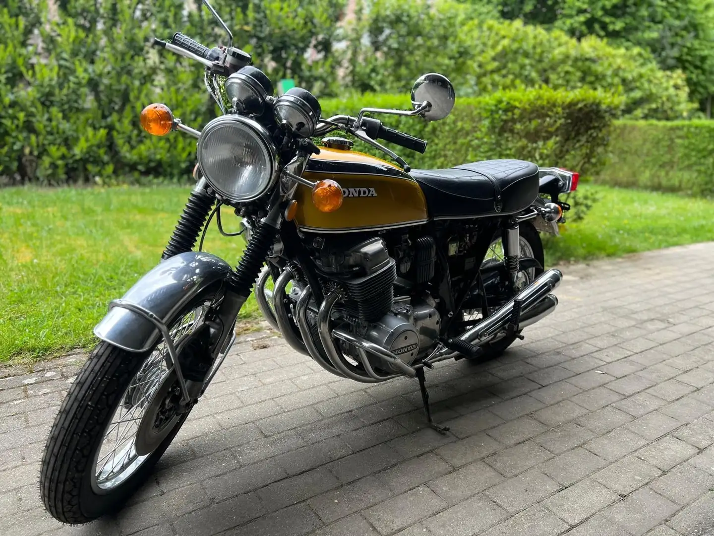 Honda CB 750 four K2 Or - 1