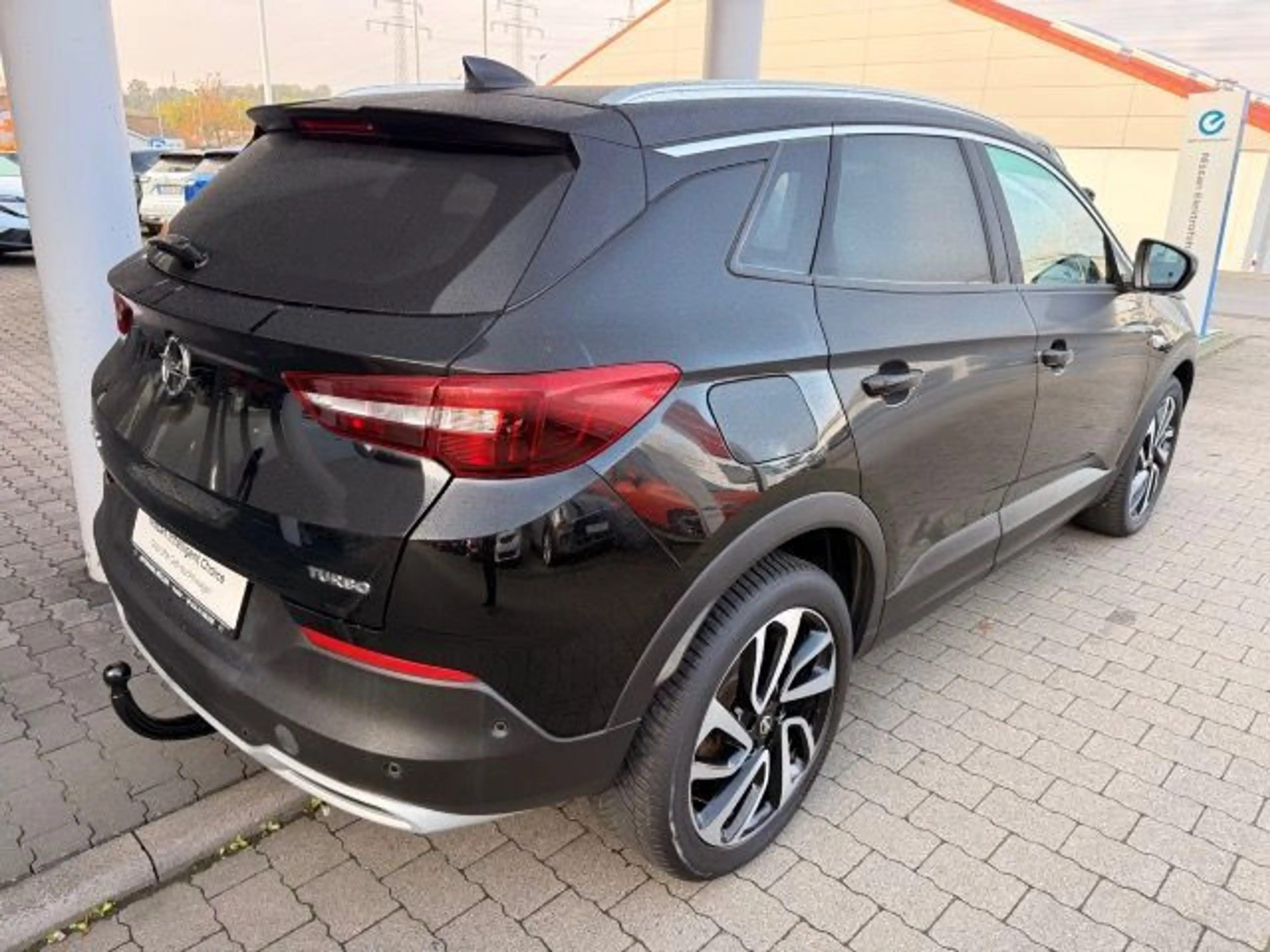 Opel Grandland X GRANDLAND X NAVI LED Kamera Sitzh-Scheibenh. AHK — photo 4