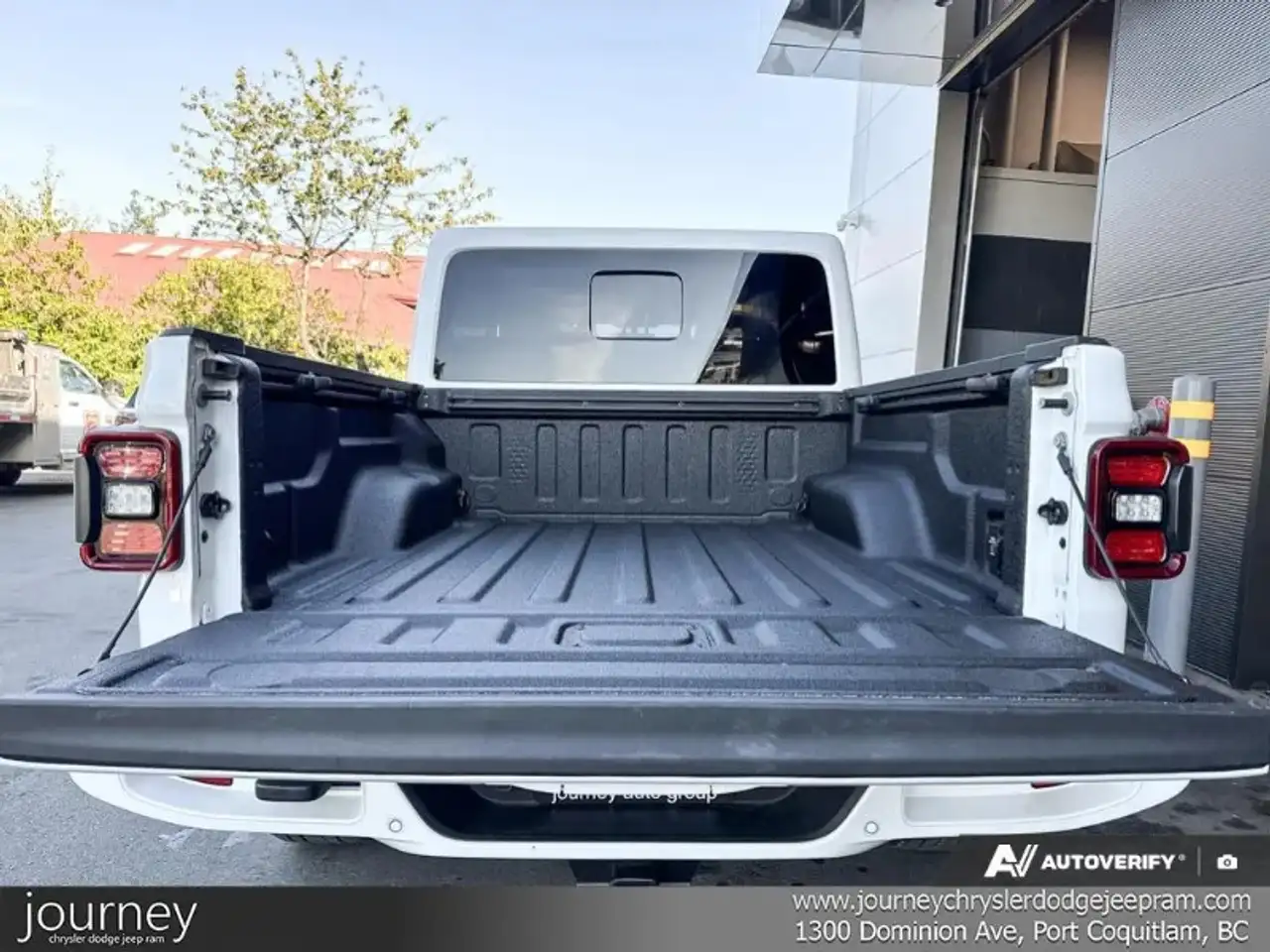 Jeep Gladiator photo Jeep Gladiator