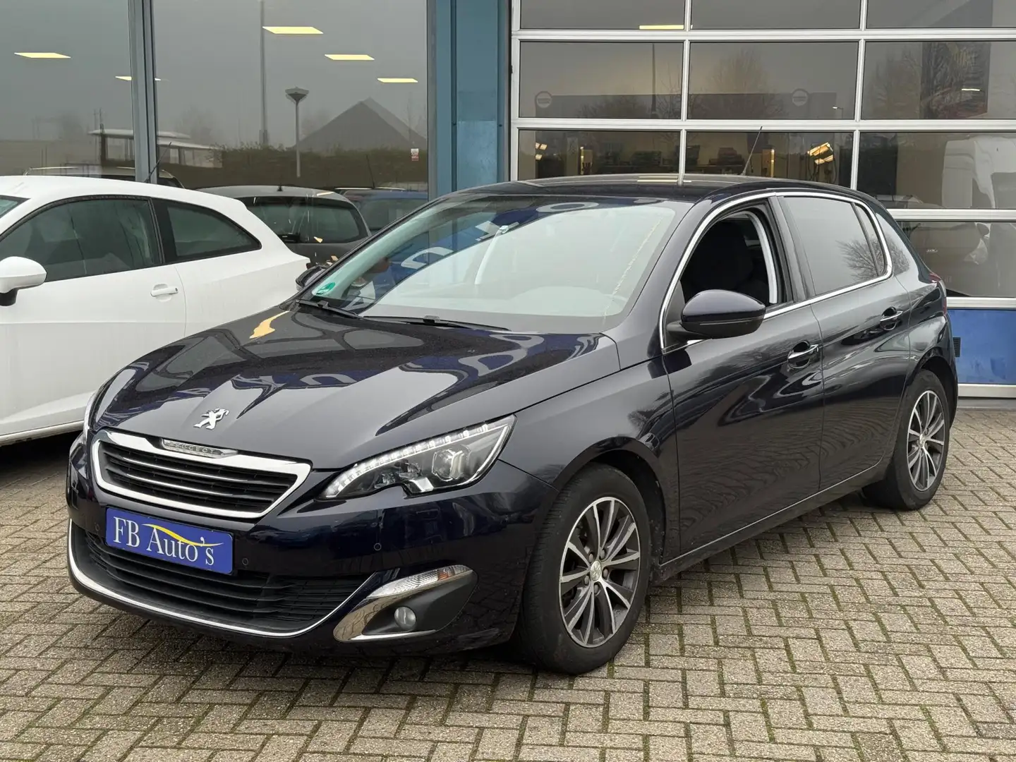 Peugeot 308 1.6 THP Allure Airco Lmv Cruise Navi Bleu - 2