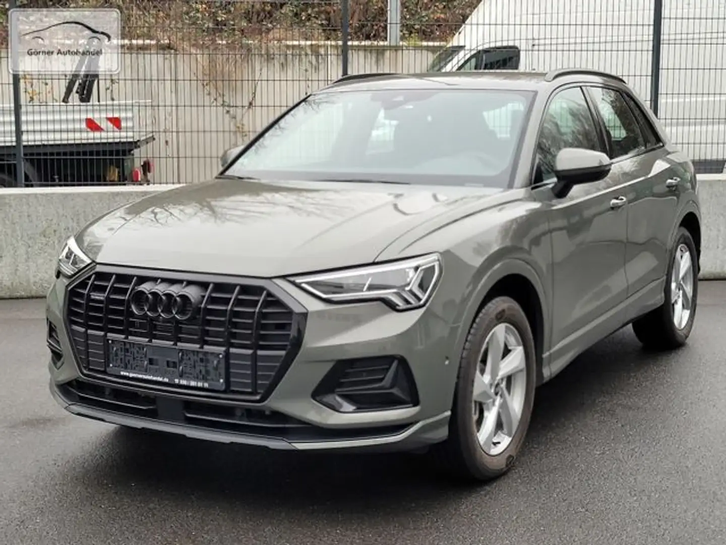 Audi Q3 40 TFSI S-Line S Tronic MMI Plus+360°+Sonos Grau - 2