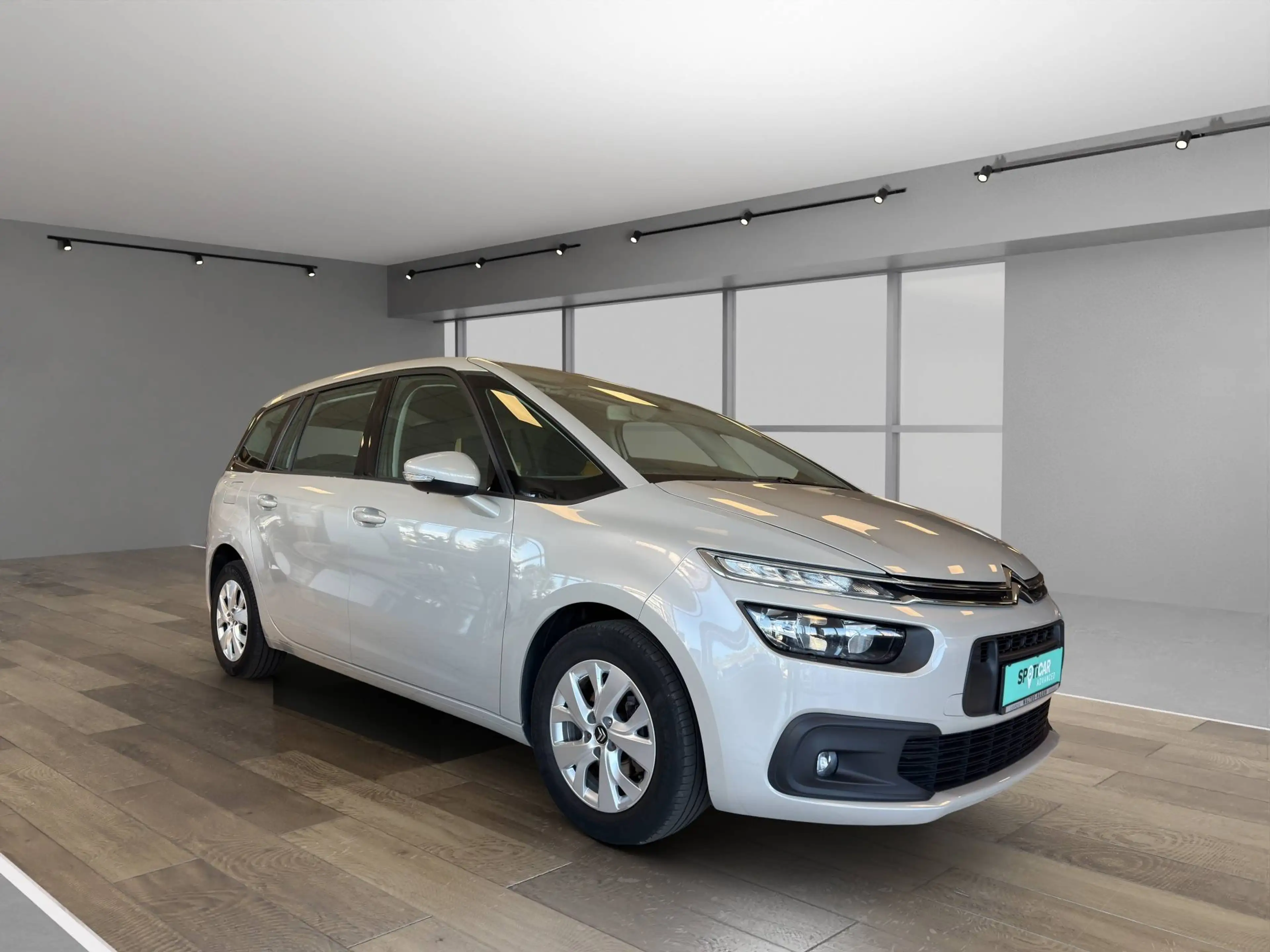 Citroen C4 SpaceTourer Grand C4 Spacetourer Feel 1.2 130 PT PDC/DAB/SHZ — photo 4