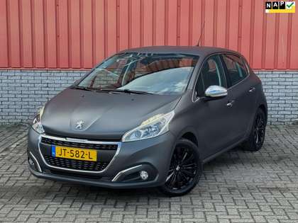 Peugeot 208 1.2 PureTech Allure Carplay PDC Navi Cruise DAB
