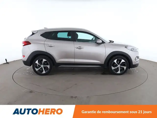 Hyundai Tucson view 7