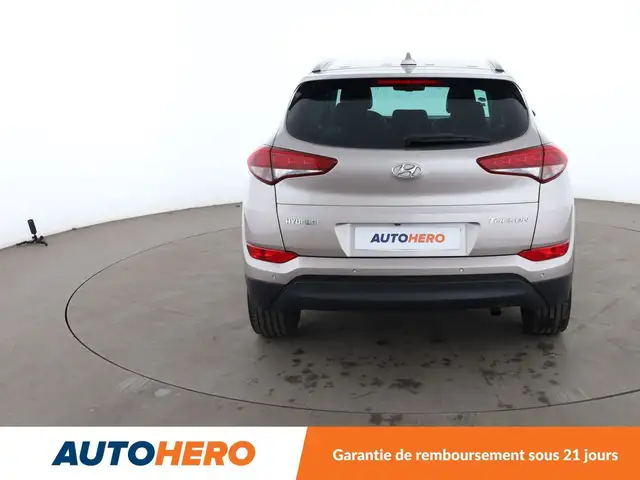 Hyundai Tucson view 5