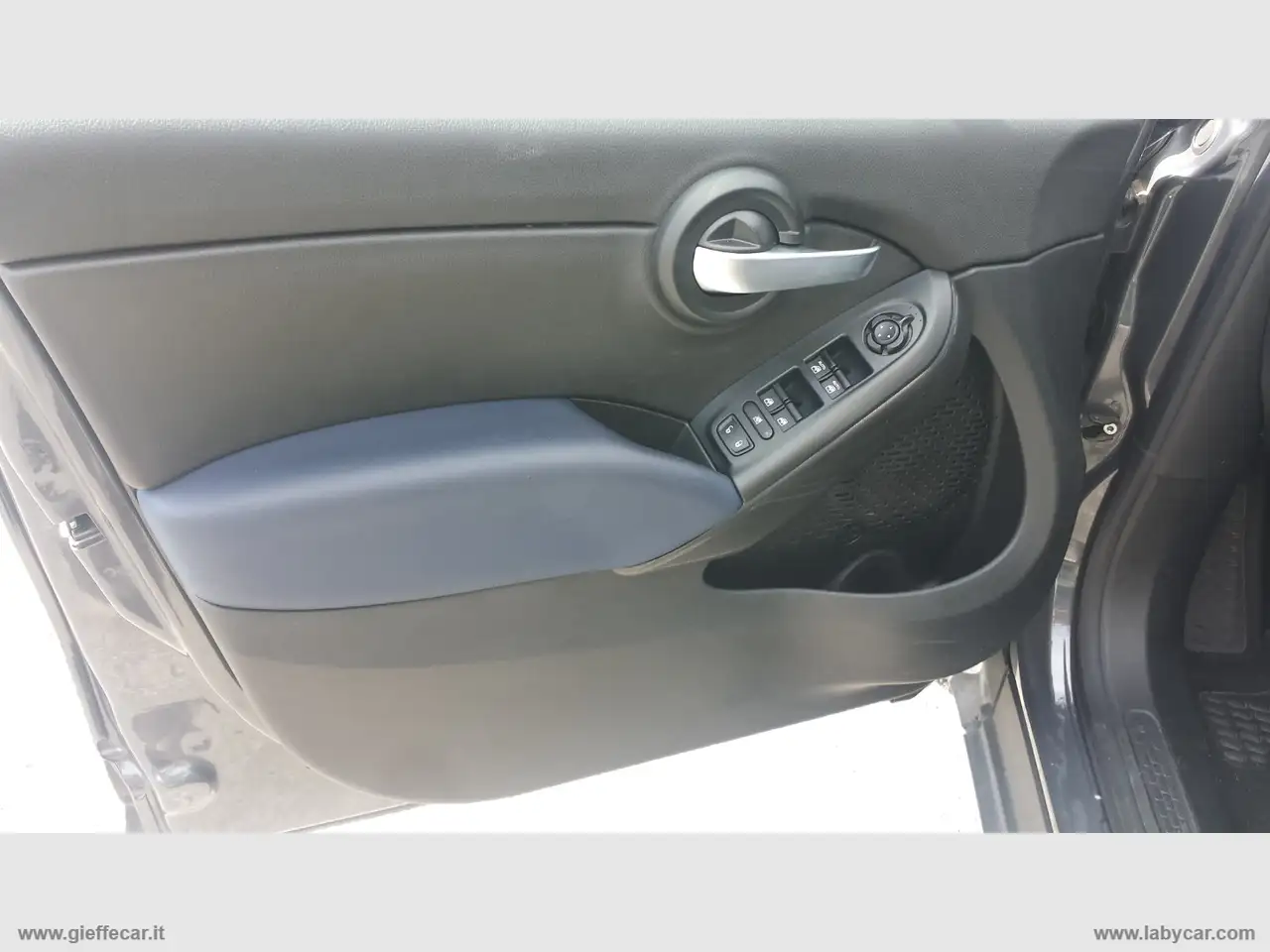 Fiat 500 X 1.3 M-Jet 95 CV Club, миниатюра 12