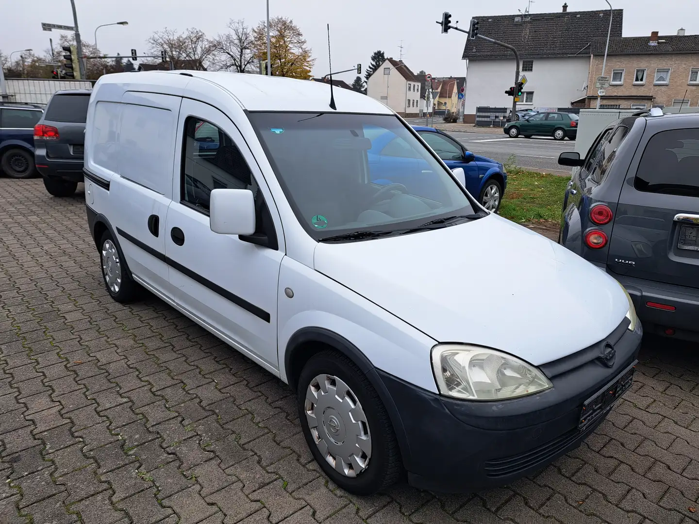Opel Combo 1.6 CNG * Benzin/Gas - Tüv 07/2026 * Weiß - 1