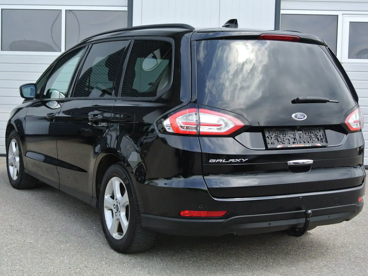 Ford Galaxy 2.0 EcoBlue ** KAMERA * AHK * NAVI * LED* PDC Noir - 2
