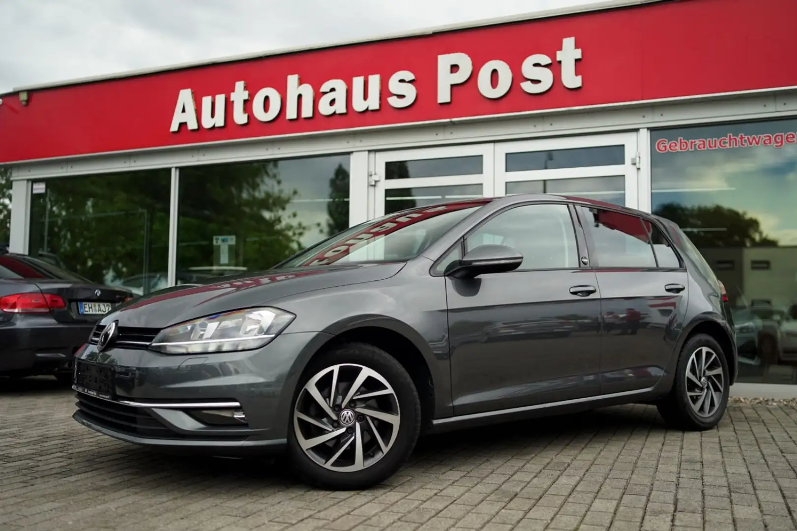Volkswagen Golf VII Lim. Sound ACC CarPlay PDC Sitzheizung - 1