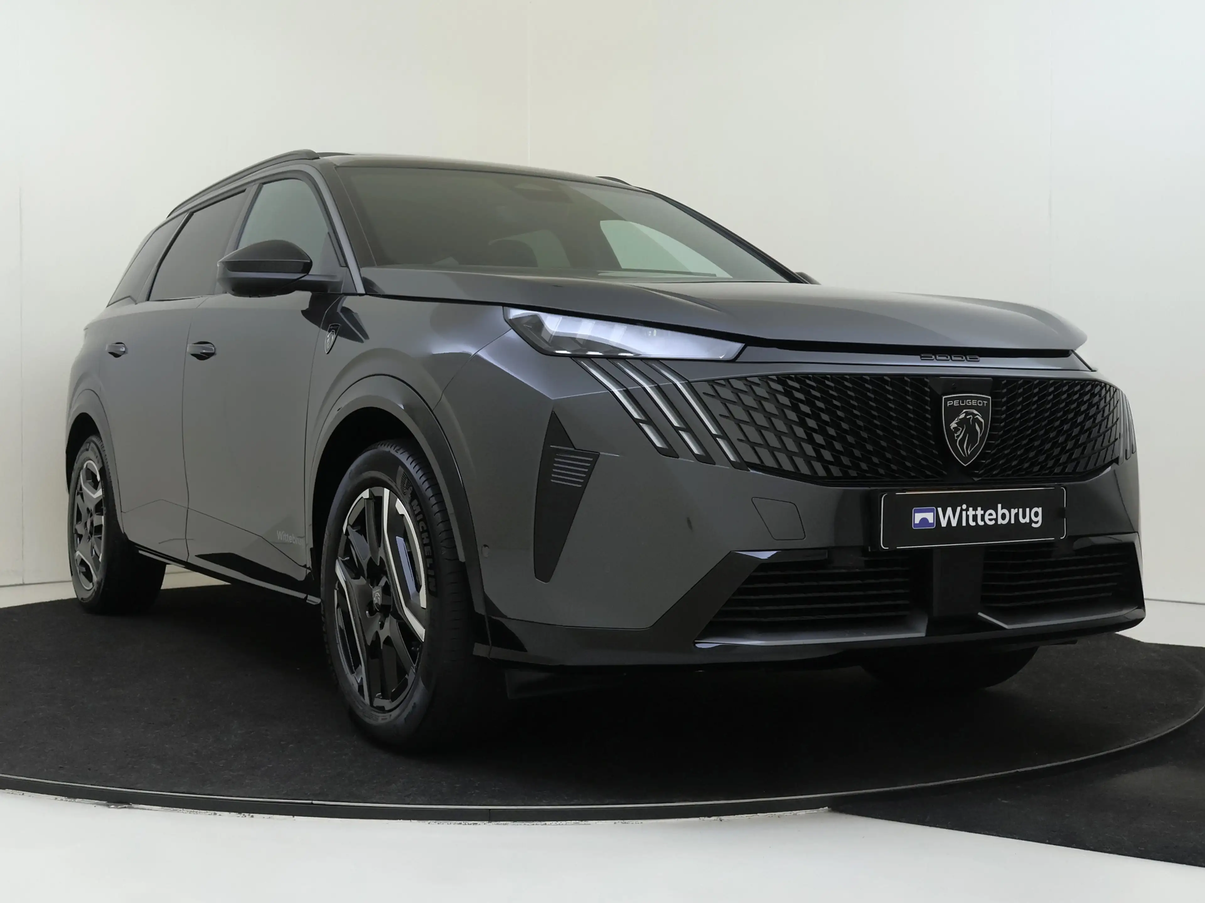 Peugeot 5008 e-5008 GT 73 kWh 7p — photo 3