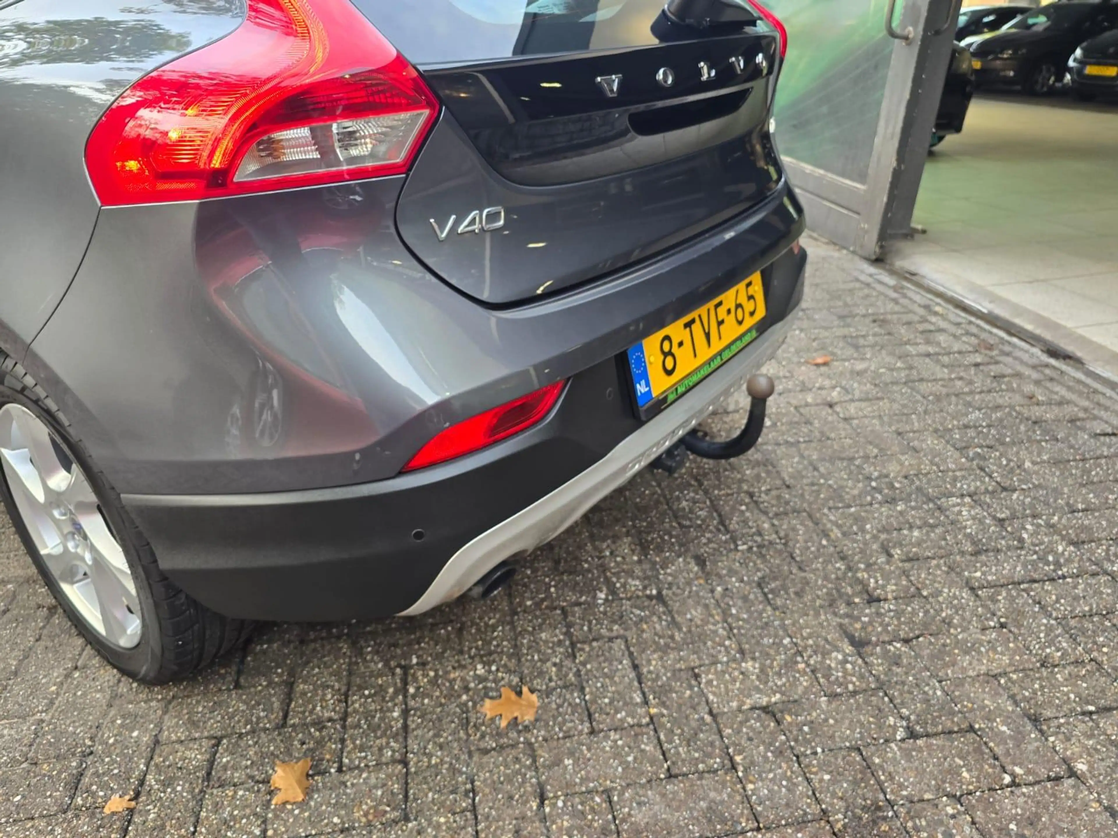 Volvo V40 Cross Country 1.6 T4 Momentum | NIEUWE APK | 3\6 OF 12 MND GARAN — photo 14