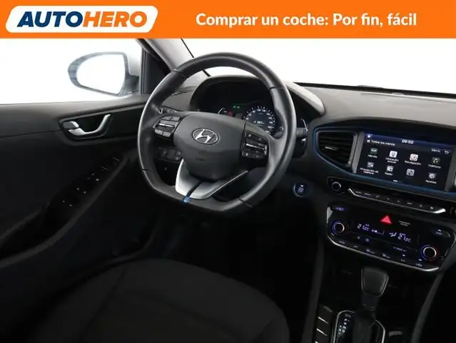 Hyundai Ioniq view 14