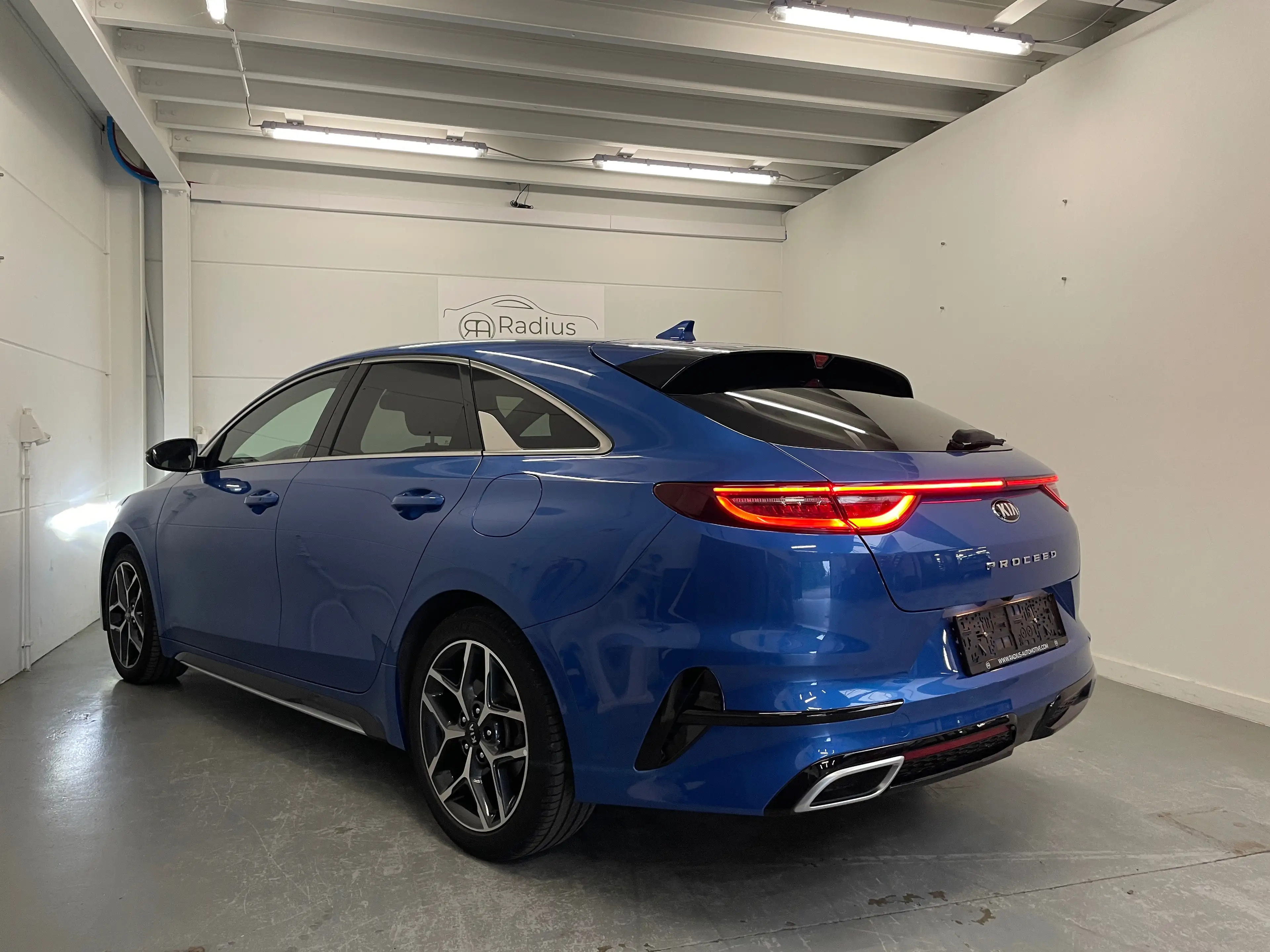 Kia ProCeed / pro_cee'd ProCeed 1.5 T-GDi GT-Line ISG GT-Line — photo 4