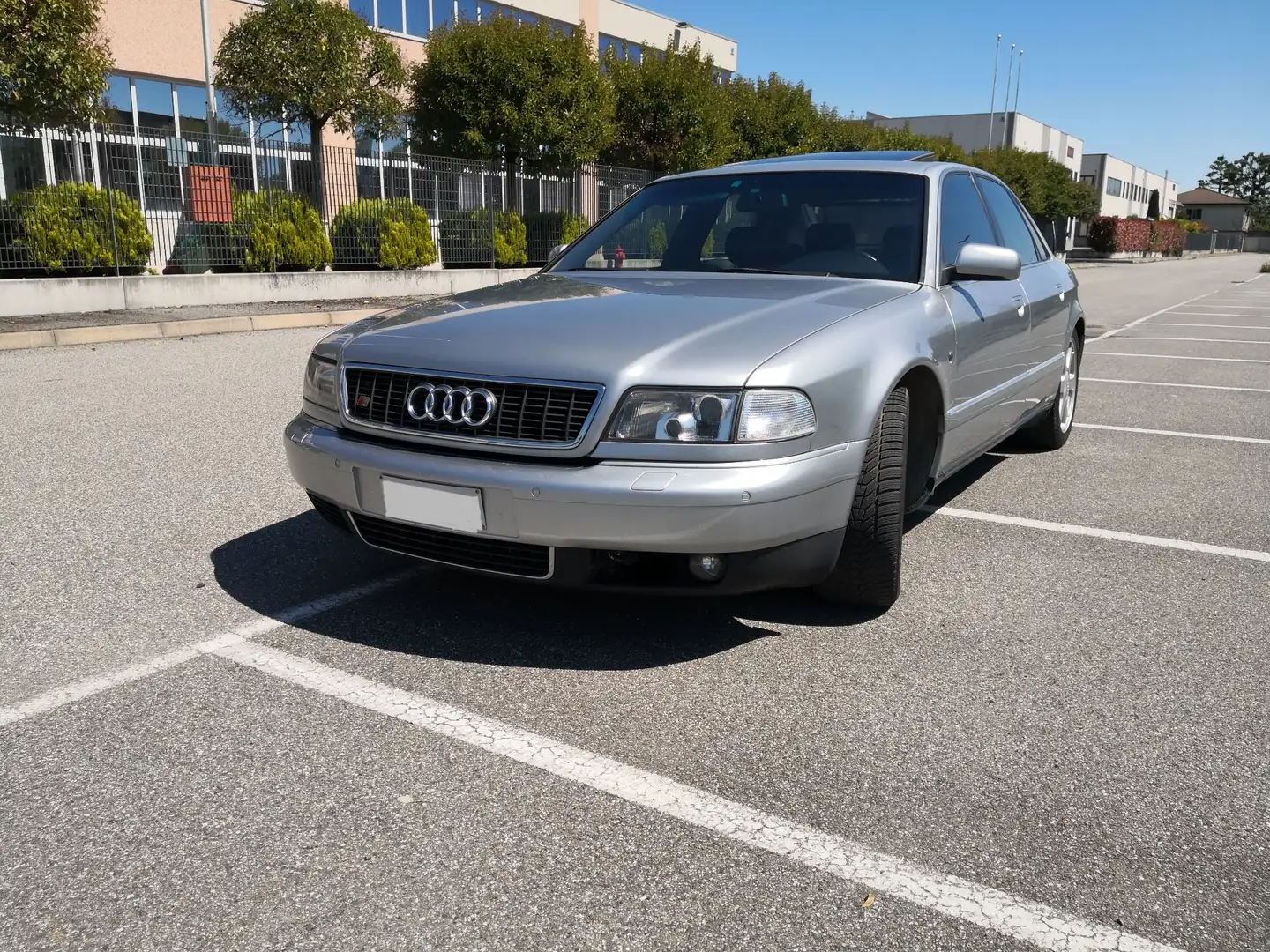 Audi S8 4.2 quattro tiptronic - 1