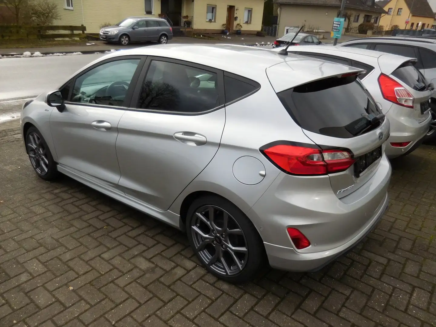 Ford Fiesta ST-Line Silber - 2