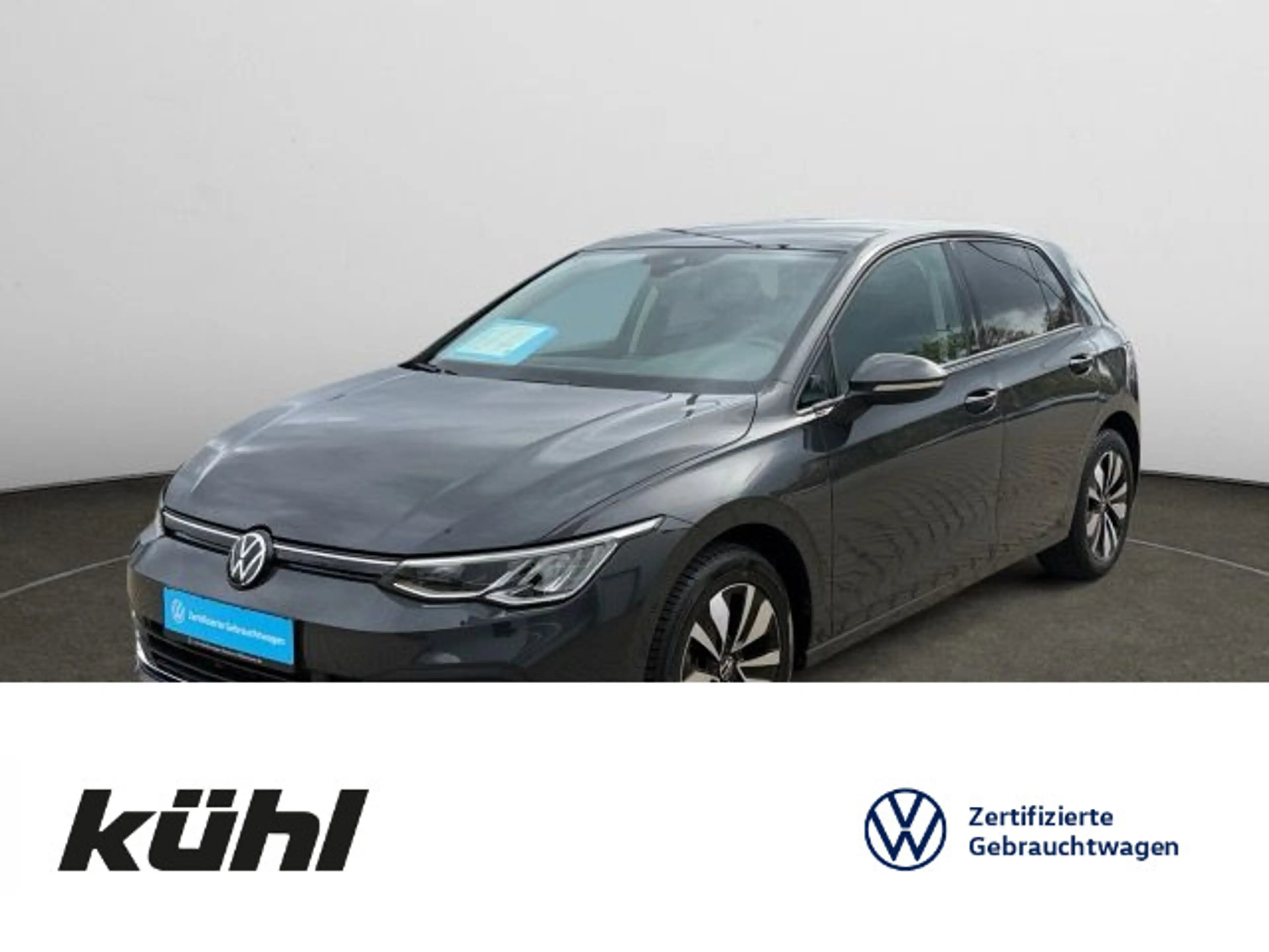 Volkswagen Golf VIII 1.0 eTSI DSG Move Navi,AHK,Pano