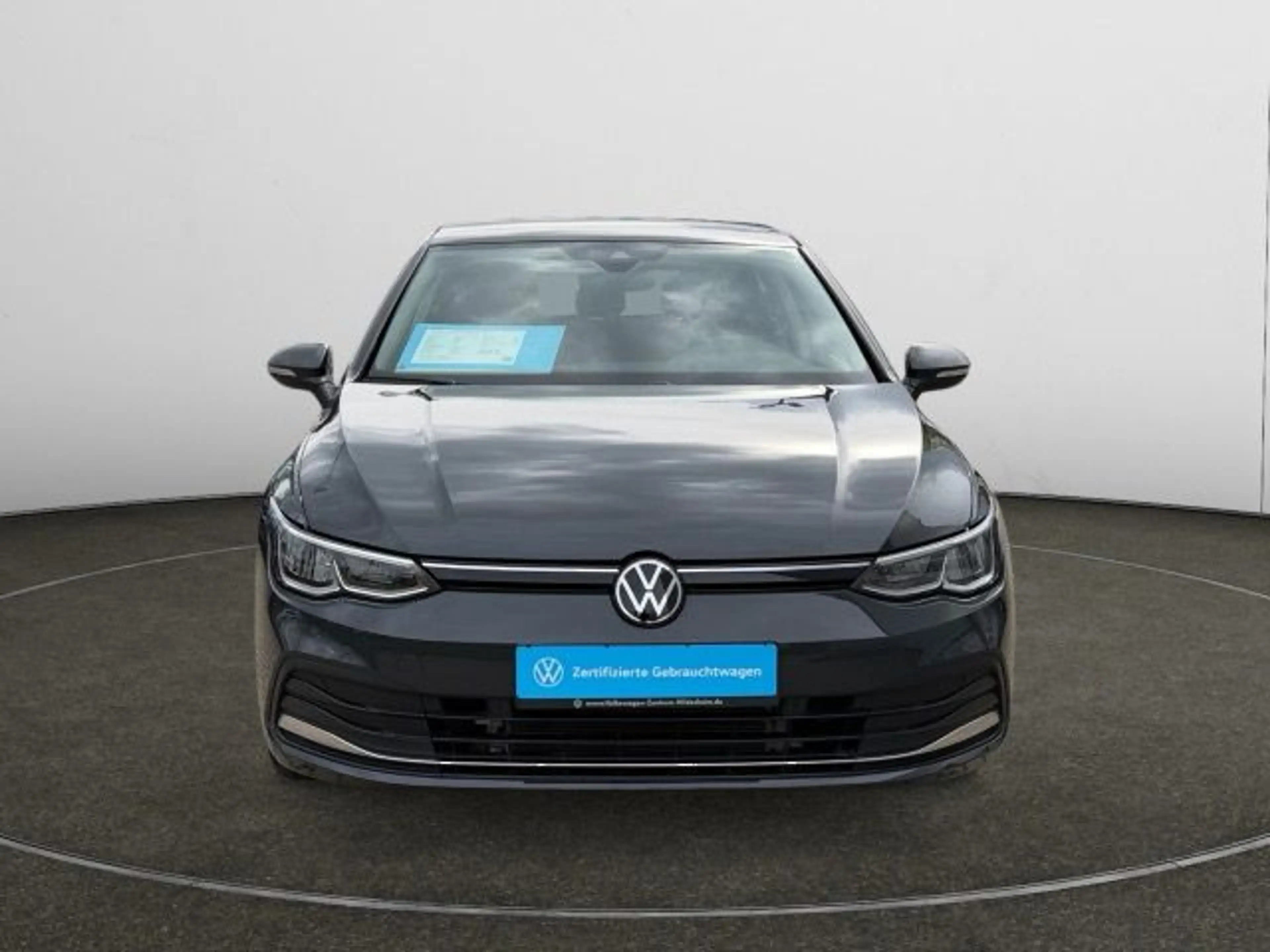 Volkswagen Golf VIII 1.0 eTSI DSG Move Navi,AHK,Pano — photo 8