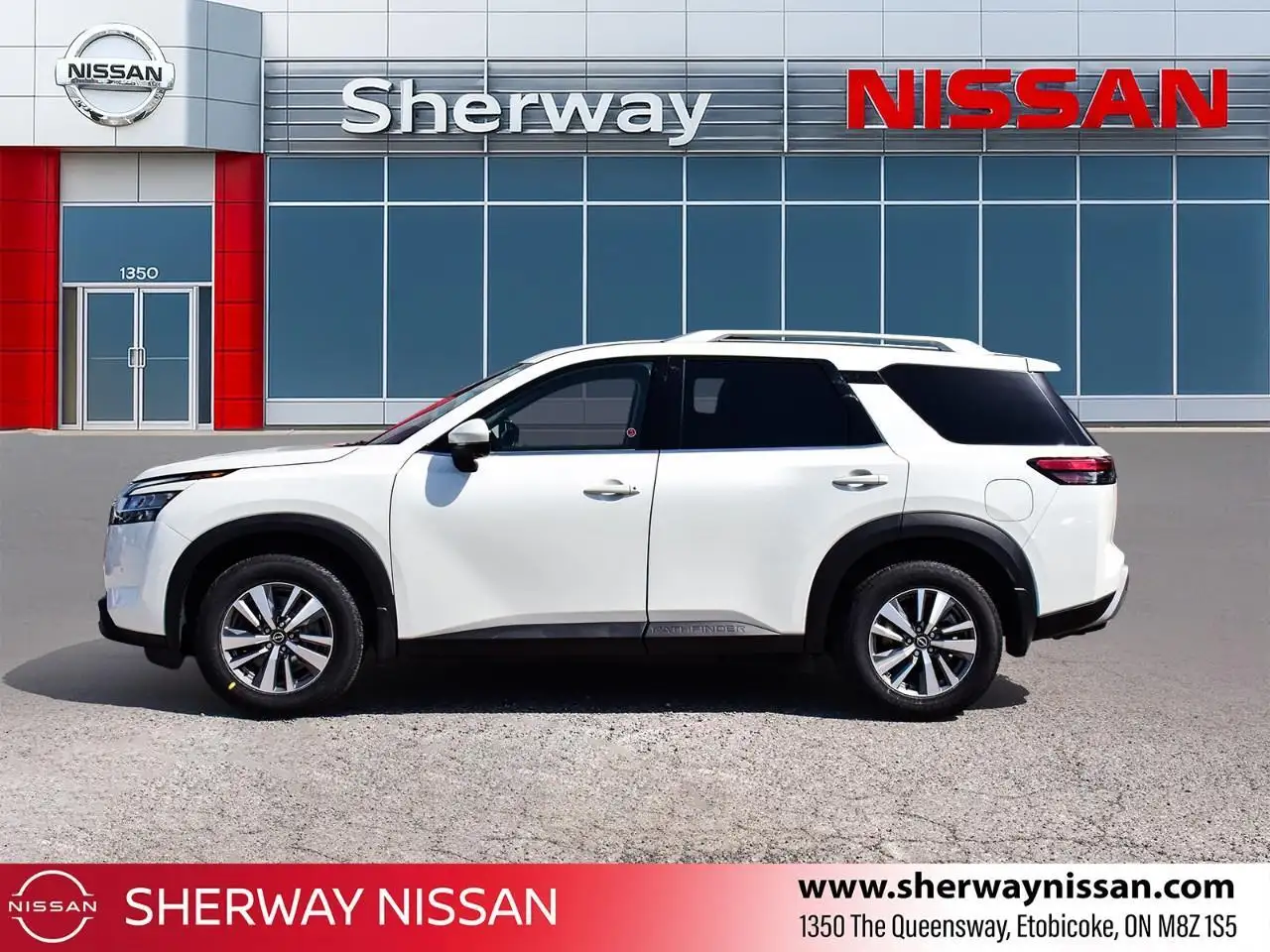 Nissan Pathfinder photo Nissan Pathfinder