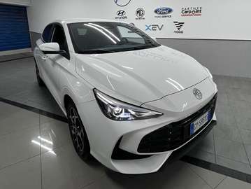MG3 1.5 hybrid  Luxury auto