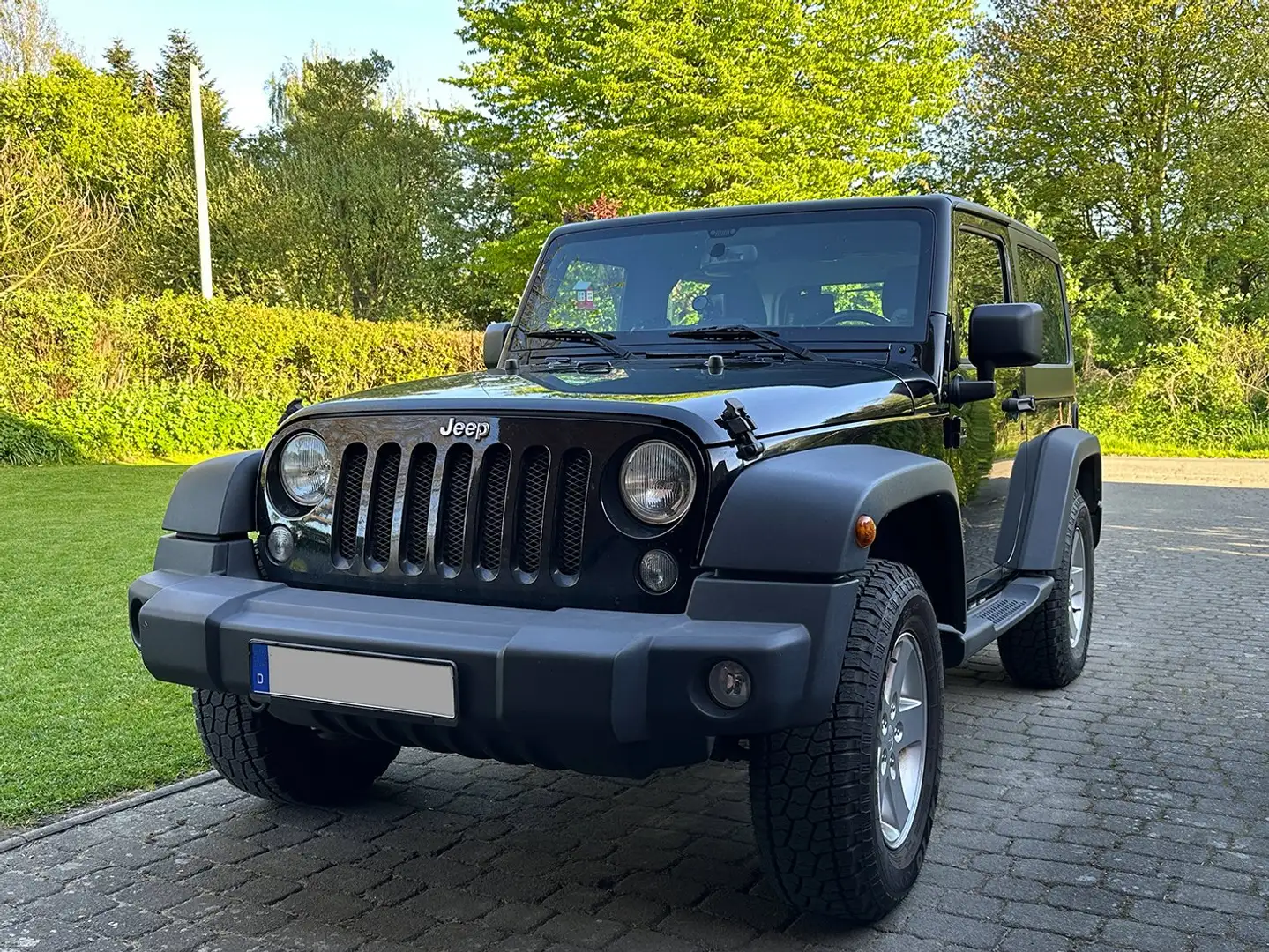 Jeep Wrangler Wrangler Hard-Top 2.8 CRD DPF Sport Schwarz - 1