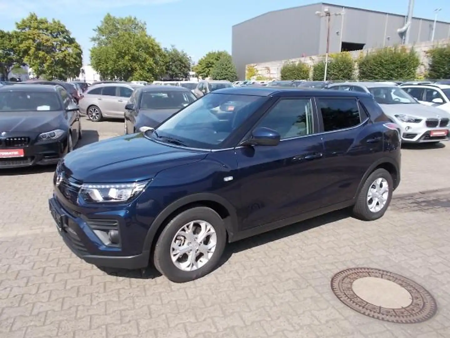 SsangYong Tivoli Amber 1.5T, Klima Kamera Tempomat PDC Blau - 1