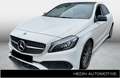 Mercedes-Benz A 250 Hatchback AMG Line | Panoramisch Dak | Trekhaak | Wit - thumbnail 1
