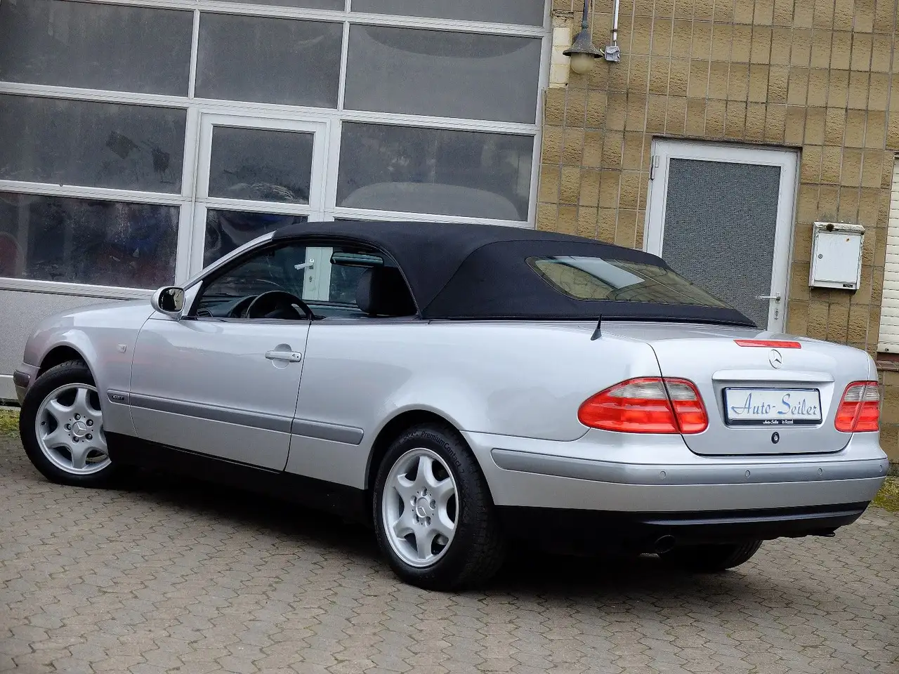 Mercedes-Benz CLK 230 Sport - Makellos - Klima - Xenon - usw, foto 3