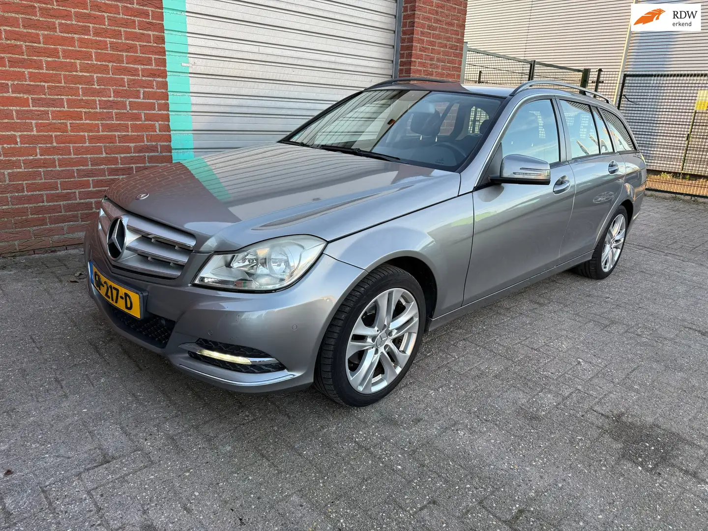 Mercedes-Benz C 180 Estate Business Class Elegance NAV.+ Clima Bj:2012 Grau - 1