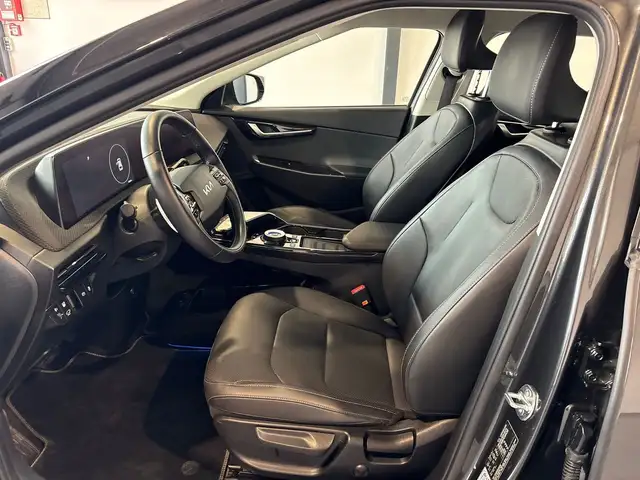 Kia Ev6 view 8