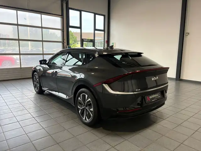 Kia Ev6 view 4