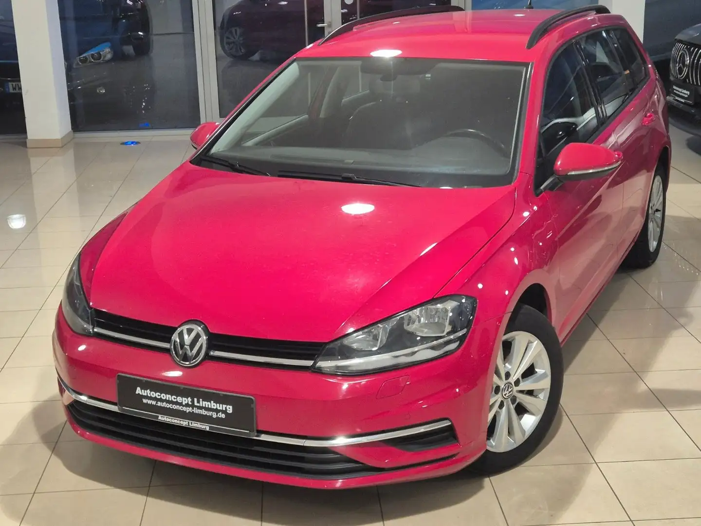 Volkswagen Golf VII Variant Comfortline,,R-CAM,Carplay,ACC Rouge - 2