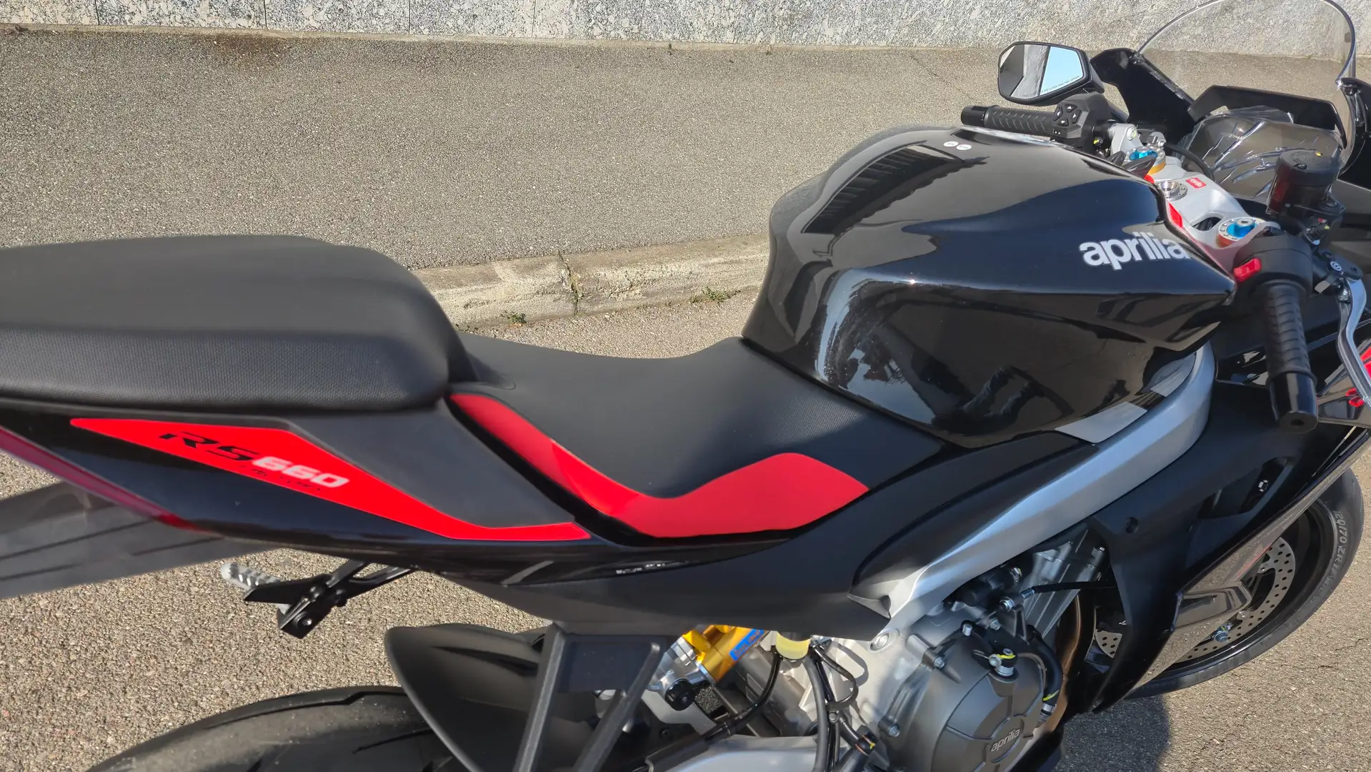 Aprilia Tuono 660 FACTORY EURO 5 + Noir - 1