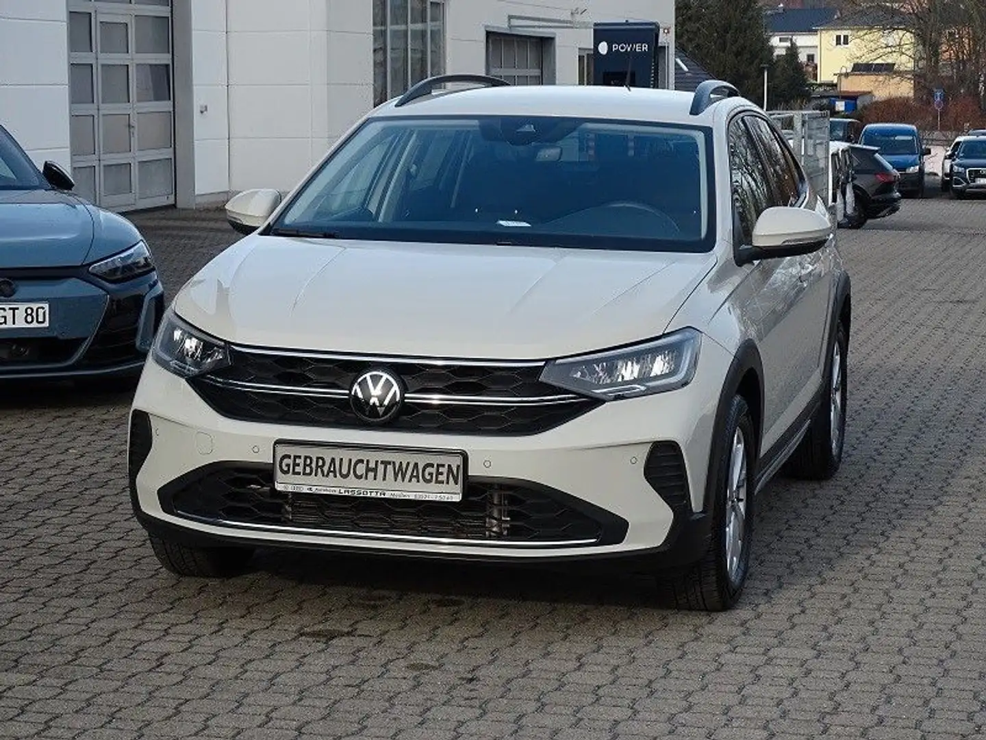 Volkswagen Taigo 1.0 TSI DSG Life - LED / NAVI / AHZV Gris - 2